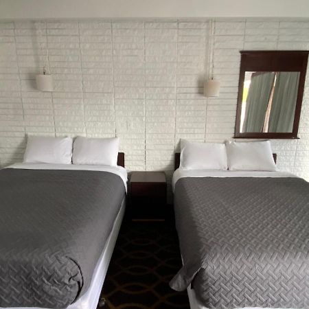 Sonrise Inn 브리즈우드 외부 사진
