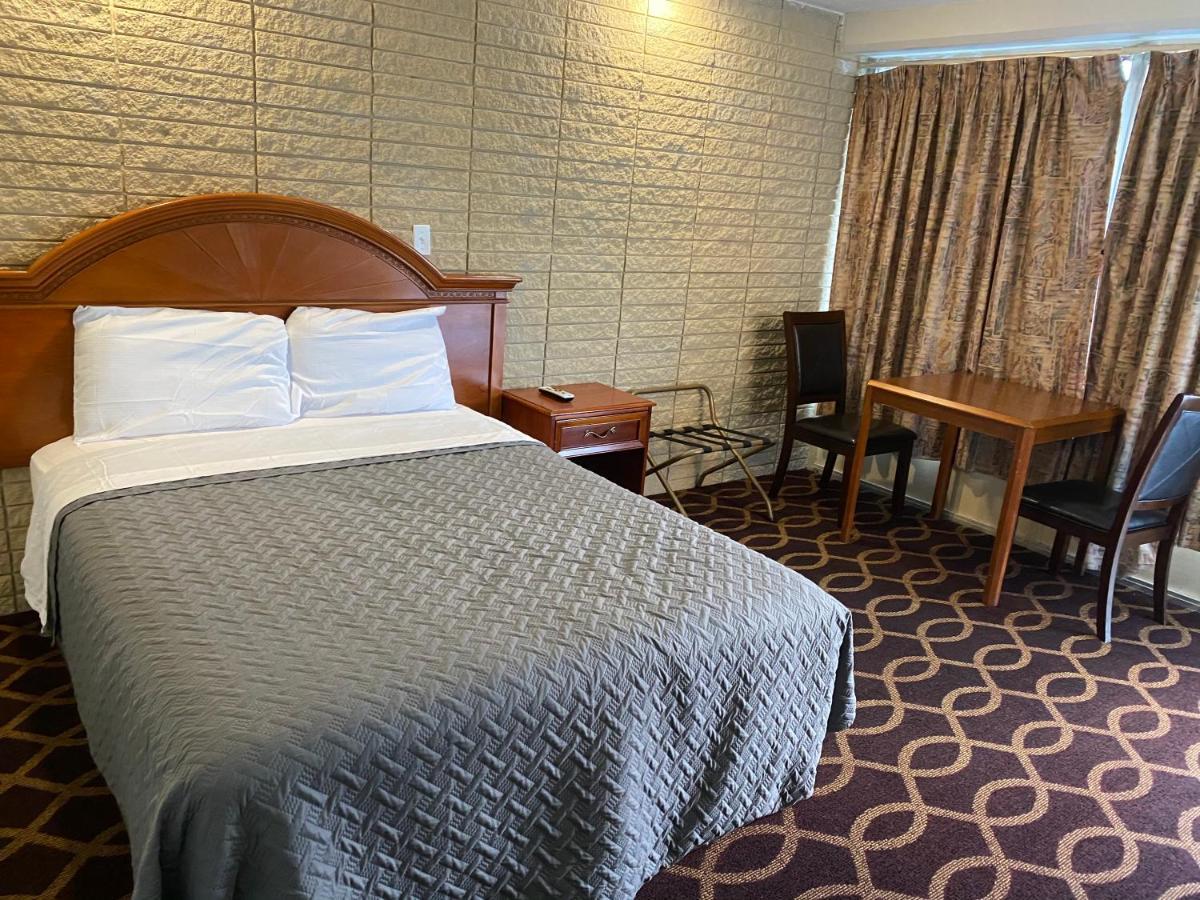 Sonrise Inn 브리즈우드 외부 사진